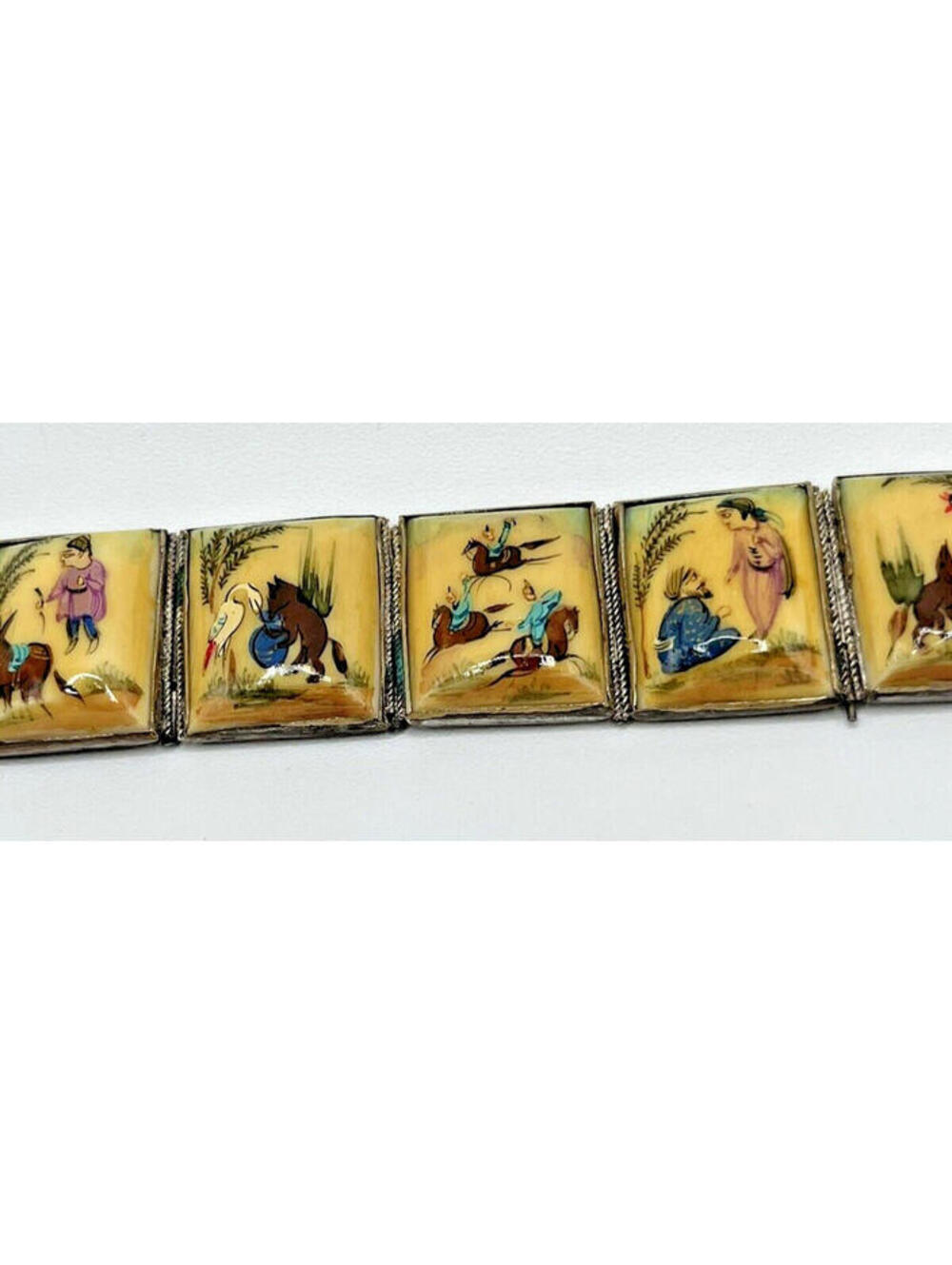 Vintage Hand Painted RARE 10 Panel Story Bracelet 7 1/4 Flaw